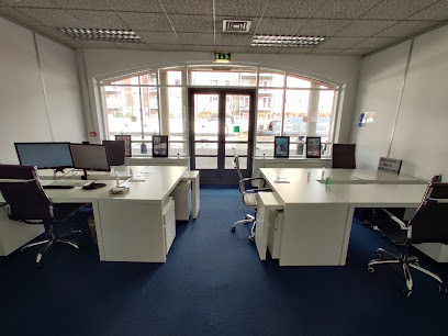 Boost Online Presence with Custom Web Design and Digital Marketing